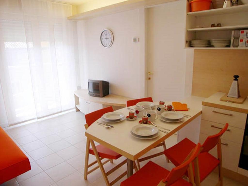 Mirage Apartment